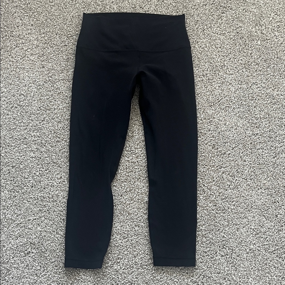 Lululemon Black Align Crop 23" Size 6